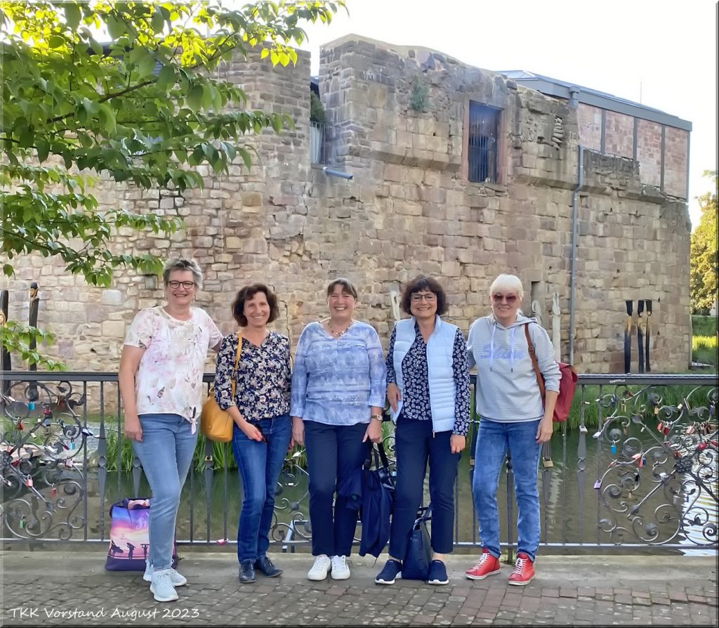 Ausflug des Vorstandes zu den Burgfestspielen nach Bad Vilbel im August 2023 - My fair "Ladies"